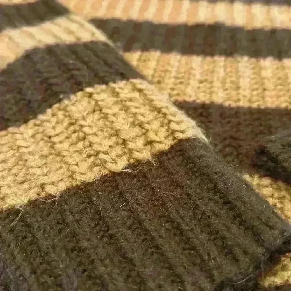 Dazy tan and brown striped sweater size small - Picture 14 of 16